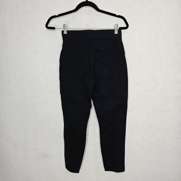 SPANX Black High Waisted Cropped Capri Fitted Shapewear Leggings Small Petite - Picture 2 of 11